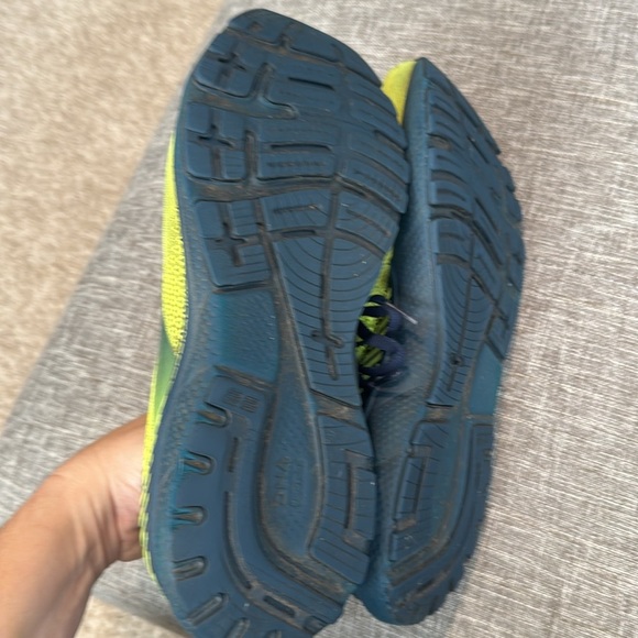 NIB! Brooks Men’s Adrenaline GTS 22 Neon Yellow Running Shoe Sneakers- S… - Picture 7 of 10
